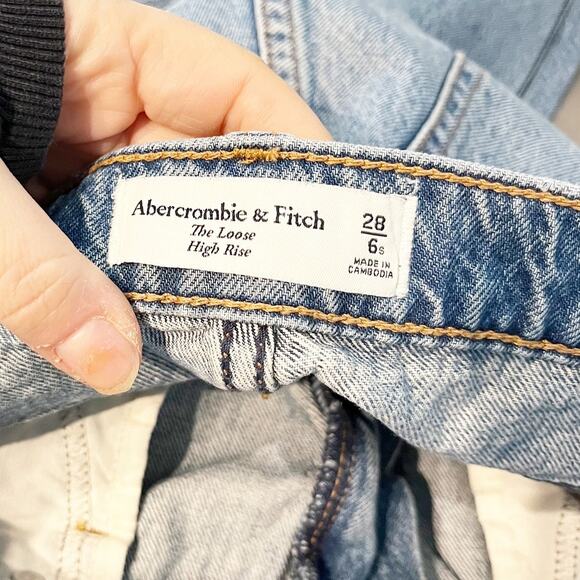 Abercrombie & Fitch High Waisted Denim Loose Jeans Blue 28 / 6 Petite - Picture 2 of 9